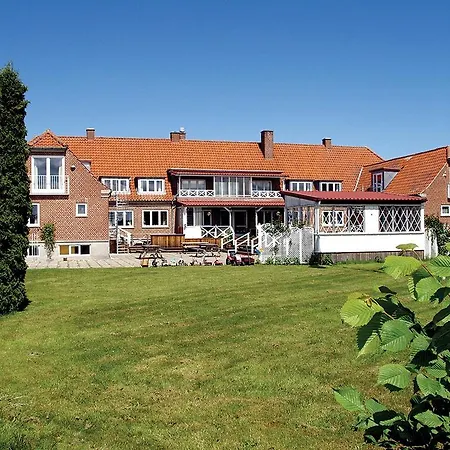 Hotell Lolland 3*