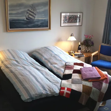 洛兰岛酒店 酒店